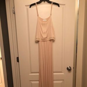 Cream Maxi Dress Size Small